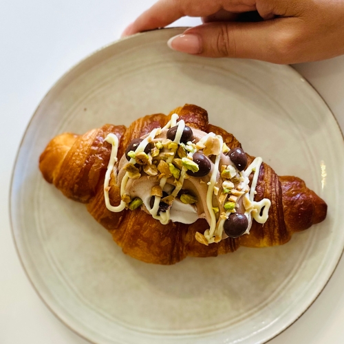 Le Croissant Glacé au café ROZE